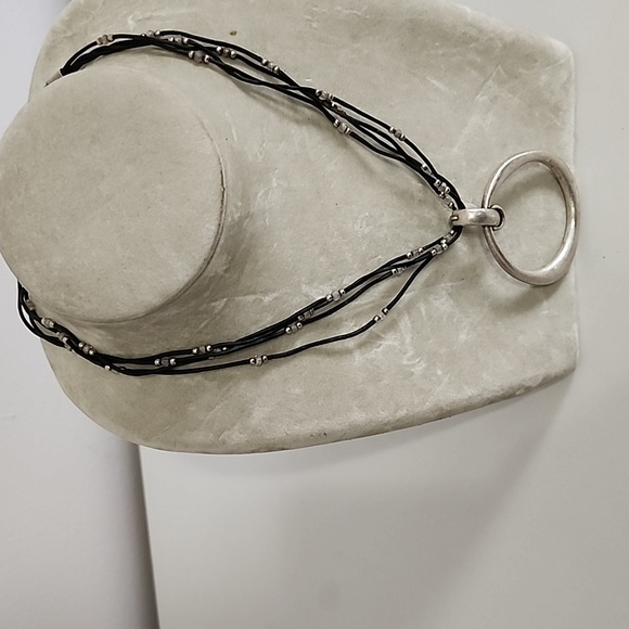 Women's pendant necklace - Picture 2 of 4